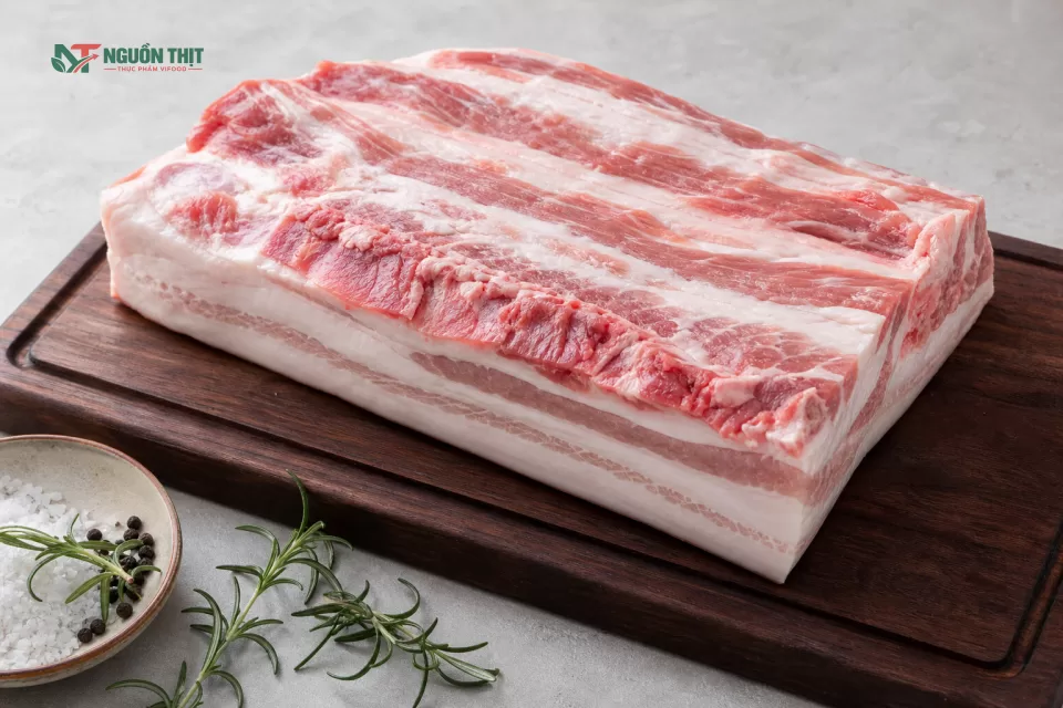 Hình minh họa Ba rọi rút sườn đông lạnh là gì?